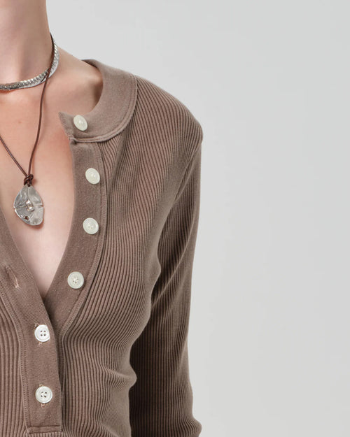 VARRA HENLEY / COCOA