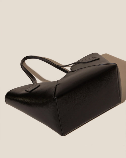 SAPAL S TULIP SHAPED TOTE BAG / BLACK