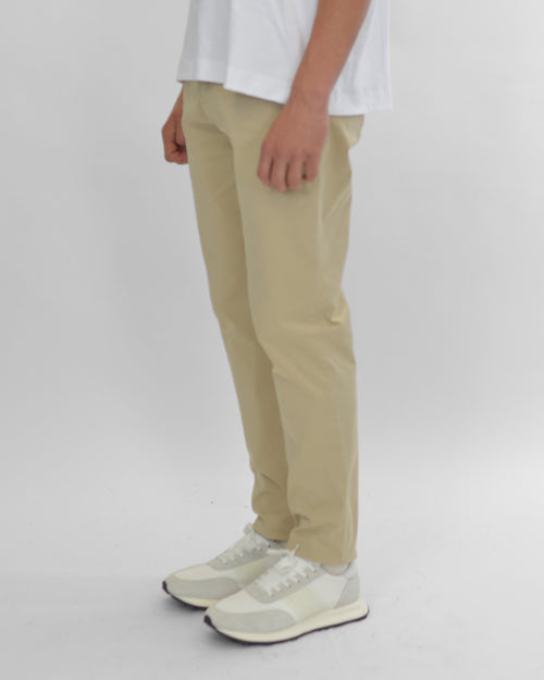 REGULAR FIT CHINO / LIGHT STONE