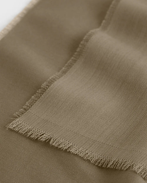 LIGHT WOOL SCARF / HAZEL