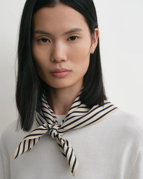 SIGNATURE MONOGRAM SILK SCARF / CREAM