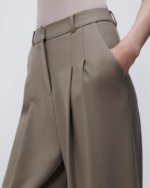 FELICE TWILL PLEATED PANT / WILLOW