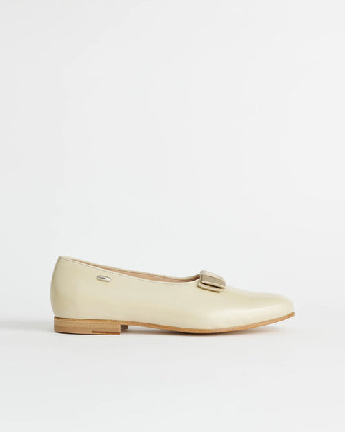 CEREMONIAL SLIP ON / DUSTY WHITE LEATHER